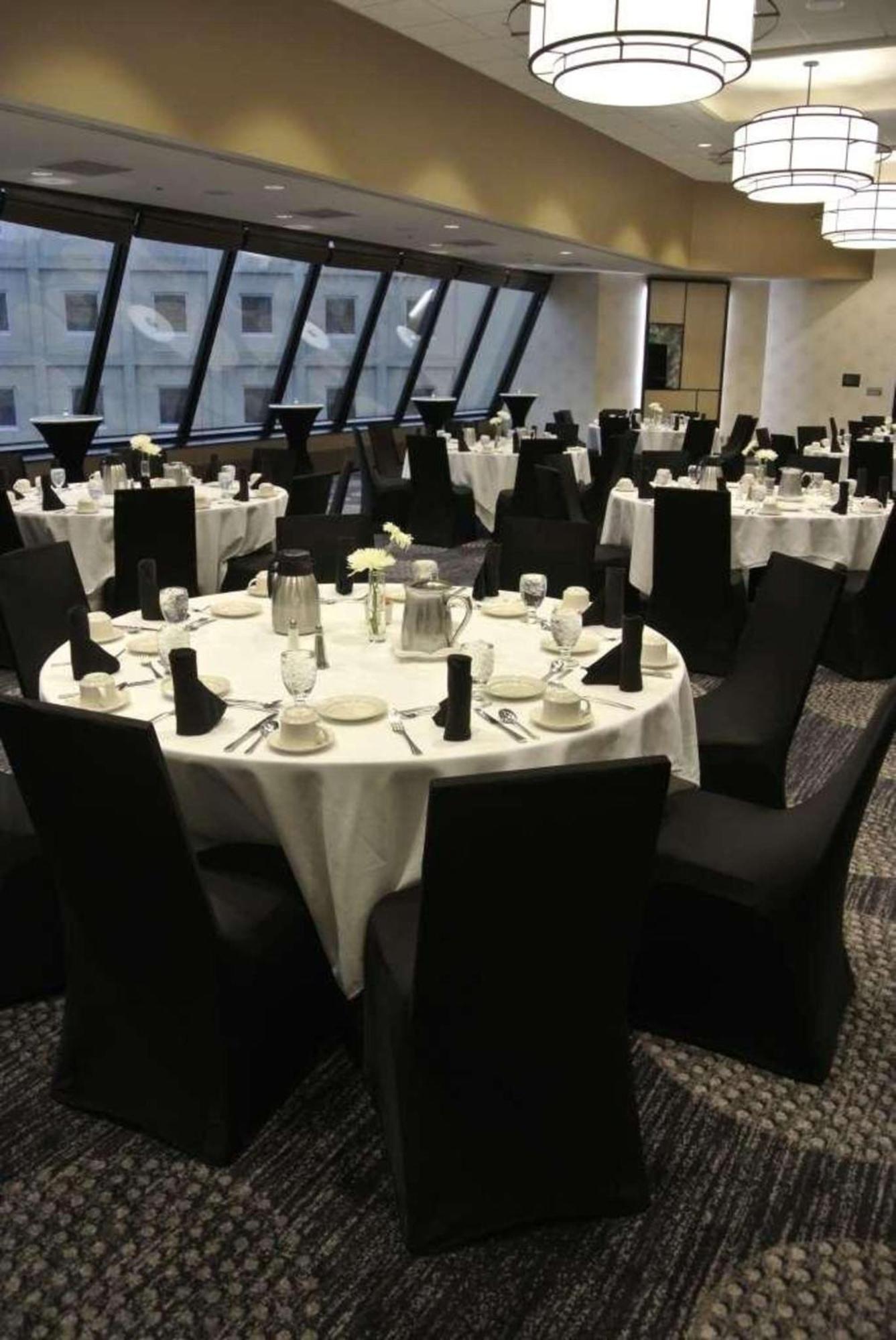 Отель Radisson Blu Фарго Экстерьер фото